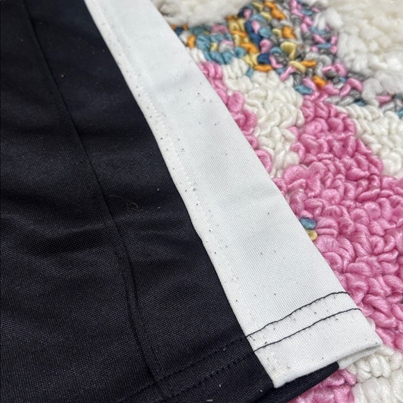 Reserved Pants - Picture 2 of 5